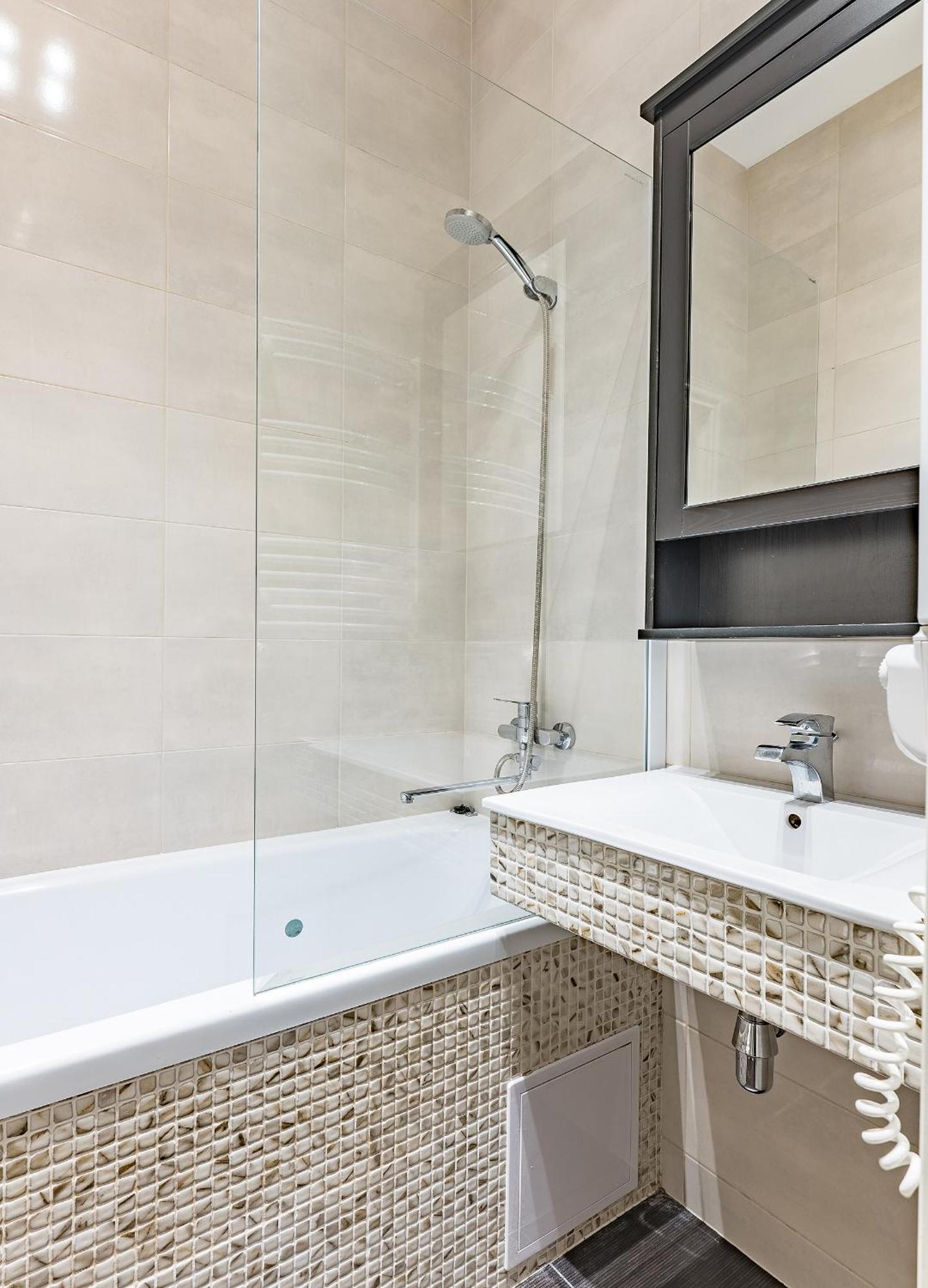 Appartement Next To Cathedral Square, Stylish 2bd Gem, Skapo St
